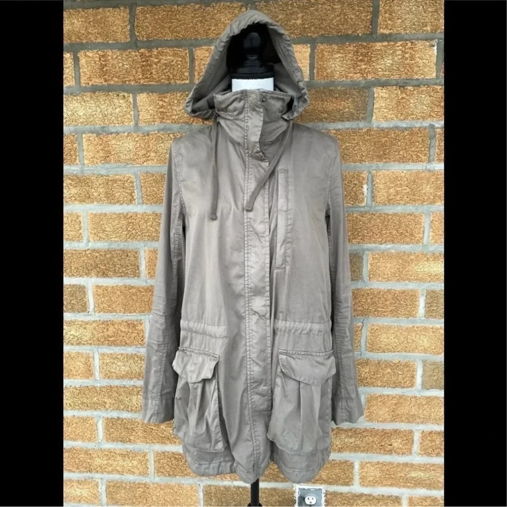 James Perse ~ Standard Jacket Lightweight Size 2 / M